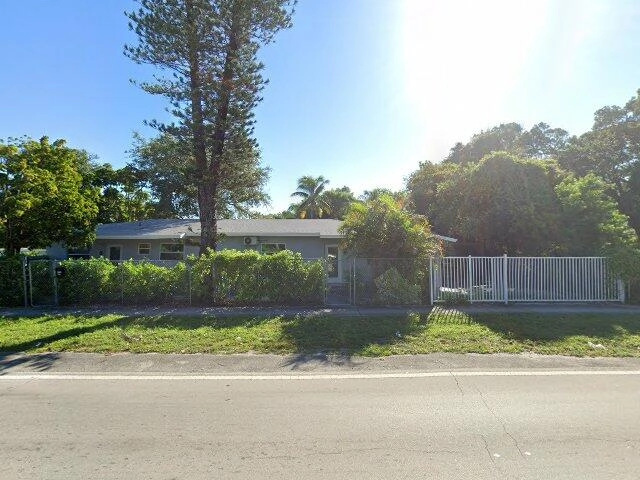 House image located at Miami, FL 33127