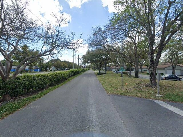 House image located at Miami, FL 33176