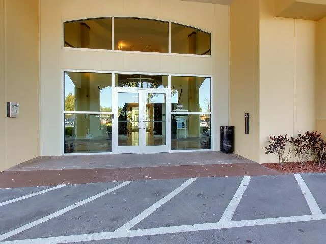 House image located at Miami, FL 33166