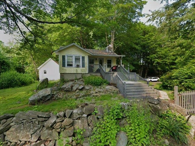 House image located at Mahopac, NY 10541