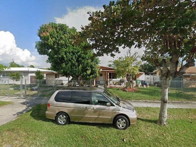House image located at Miami, FL 33157