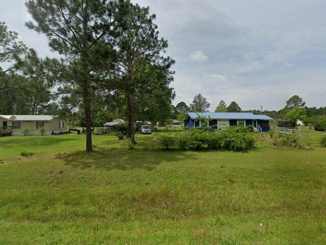 House image located at North Fort Myers, FL 33903