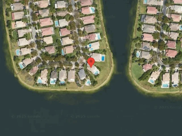 House image located at Hollywood, FL 33027