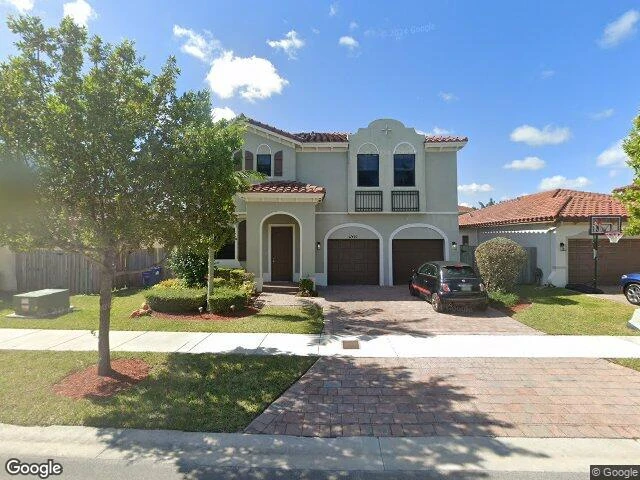 House image located at Miami, FL 33187