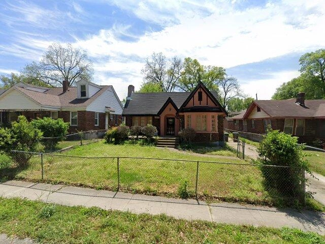 House image located at Memphis, TN 38106