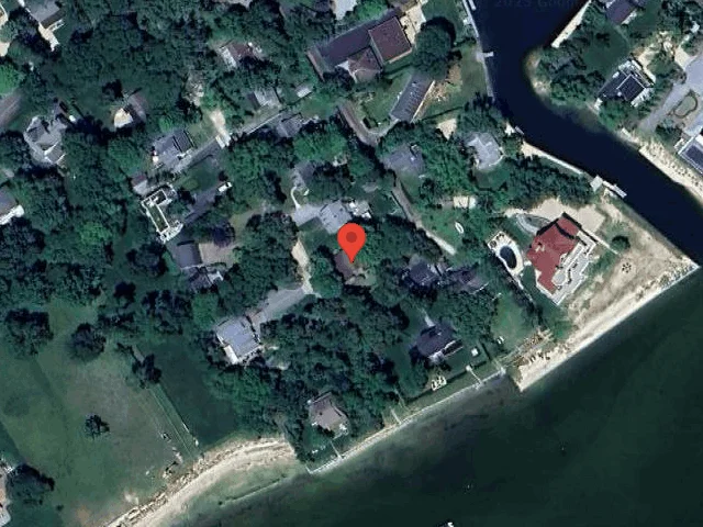 House image located at Laurel, NY 11948