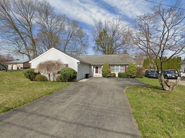 House image located at Phillipsburg, NJ 08865