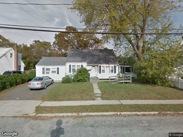 House image located at Lindenhurst, NY 11757