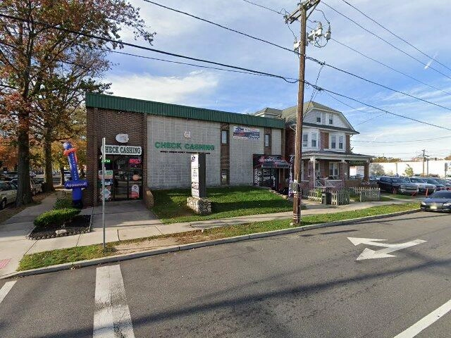 House image located at Trenton, NJ 08610