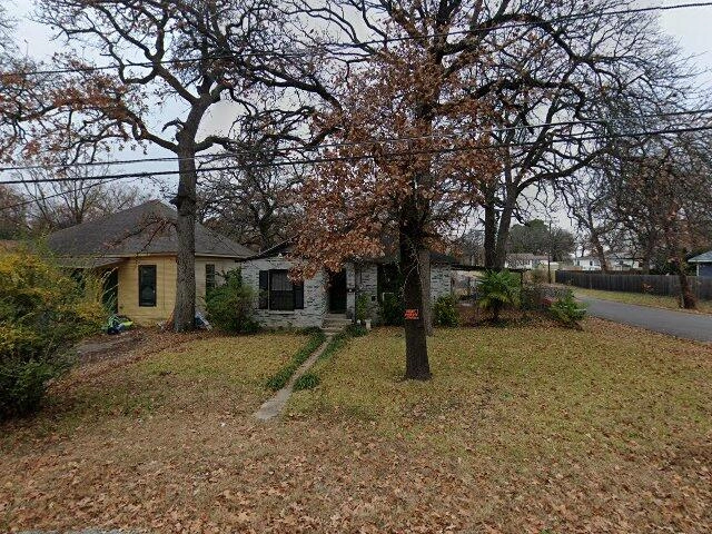 House image located at Dallas, TX 75216