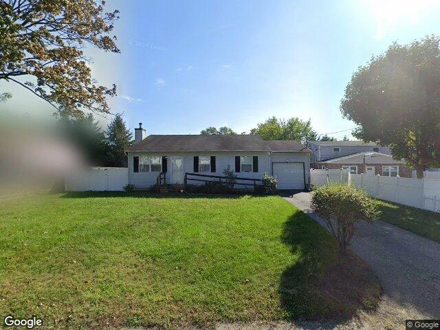 House image located at Bay Shore, NY 11706