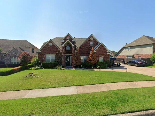 House image located at Broken Arrow, OK 74012