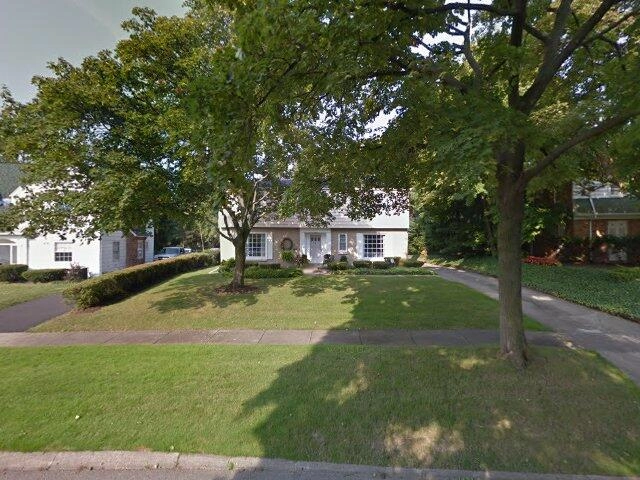 House image located at Flint, MI 48503
