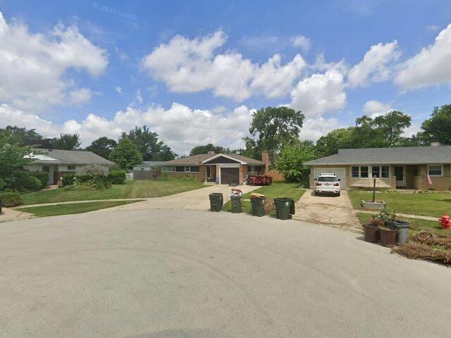 House image located at Elk Grove Village, IL 60007