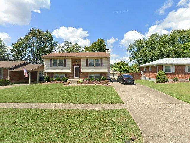 House image located at Louisville, KY 40216