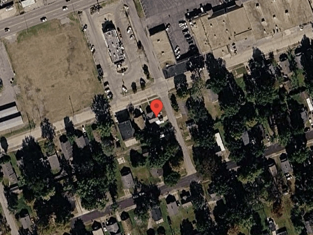 House image located at Sikeston, MO 63801