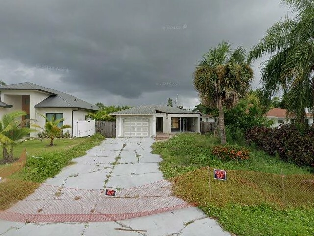 House image located at Naples, FL 34108