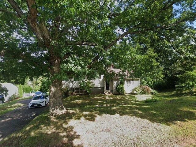 House image located at Berlin, CT 06037