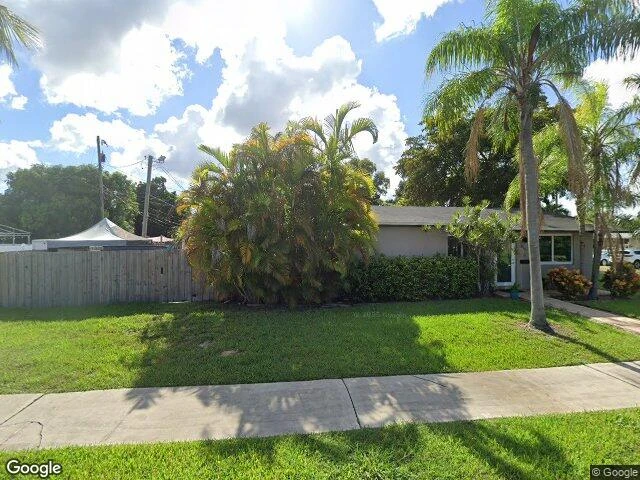 House image located at Hollywood, FL 33021