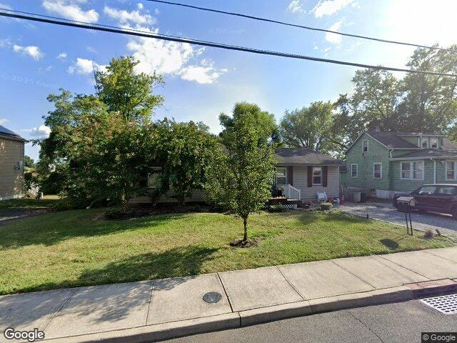 House image located at Keyport, NJ 07735