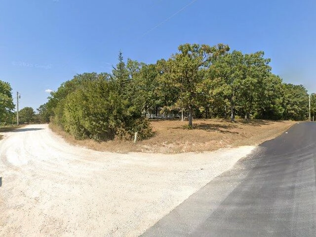 House image located at Brumley, MO 65017