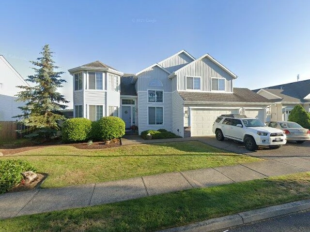 House image located at Portland, OR 97236