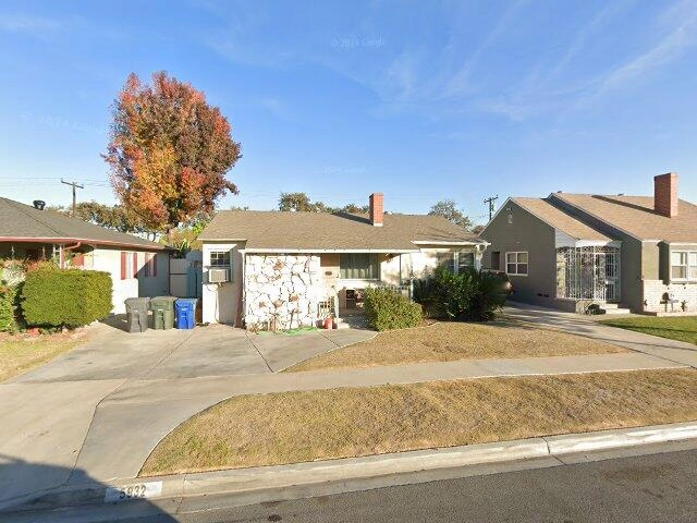 House image located at Lakewood, CA 90712