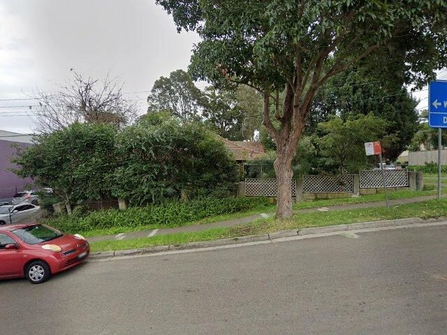 House image located at Franklin, MA 02038