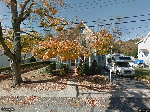 House image located at Pompton Lakes, NJ 07442
