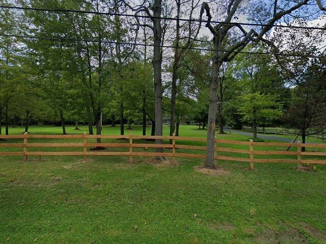 House image located at Hubbard, OH 44425