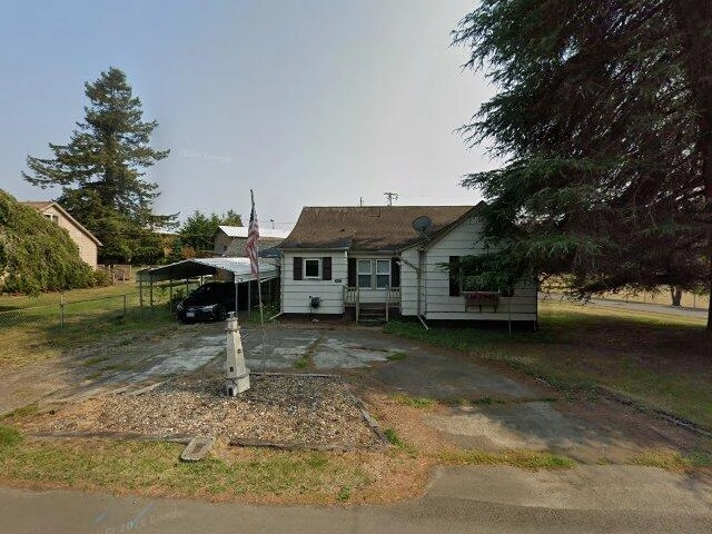 House image located at Astoria, OR 97103