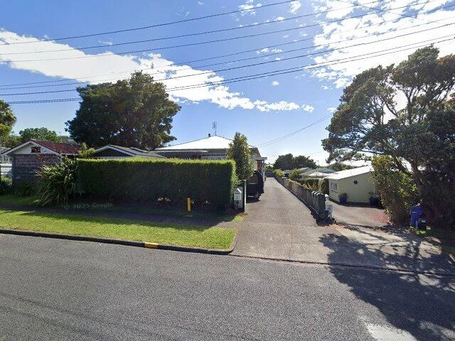 House image located at Yakima, WA 98902