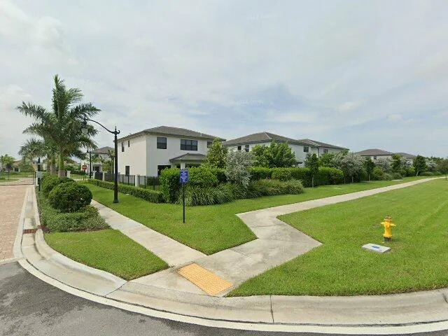 House image located at Hollywood, FL 33029