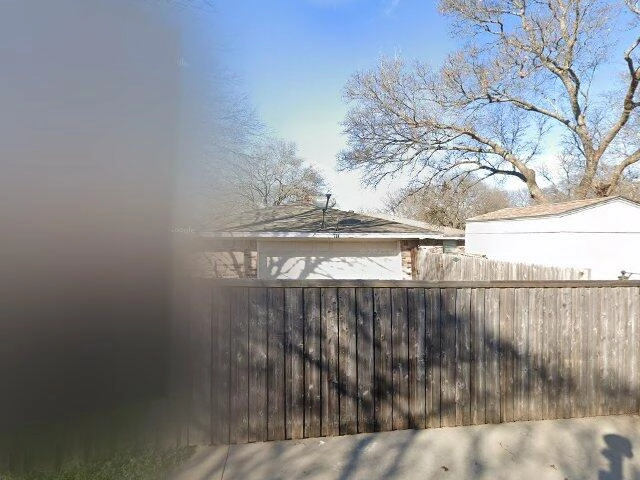 House image located at Duncanville, TX 75116