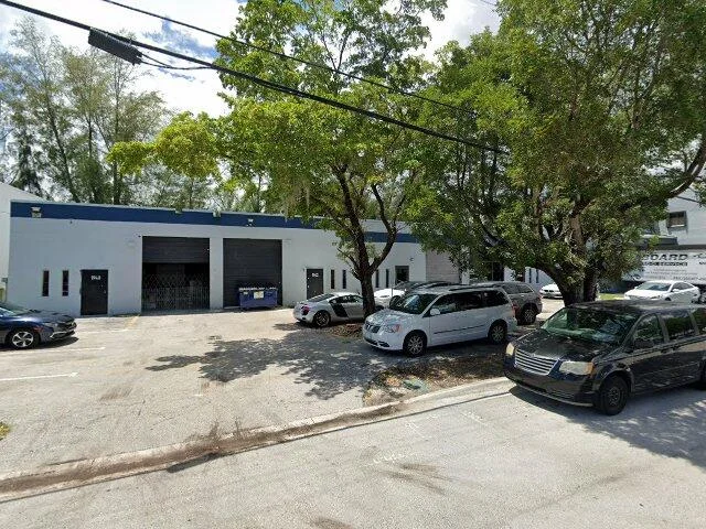 House image located at Miami, FL 33172