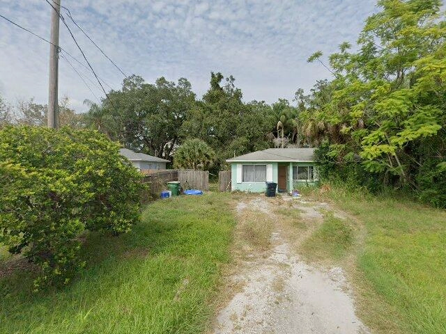 House image located at Tampa, FL 33611