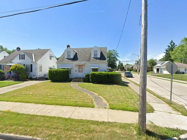 House image located at Euclid, OH 44123