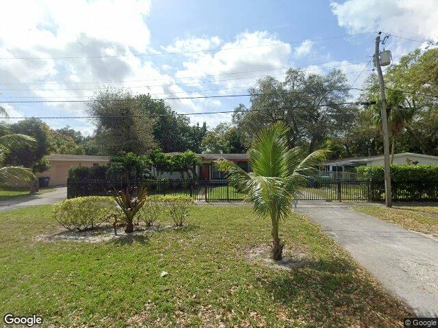 House image located at Miami, FL 33162