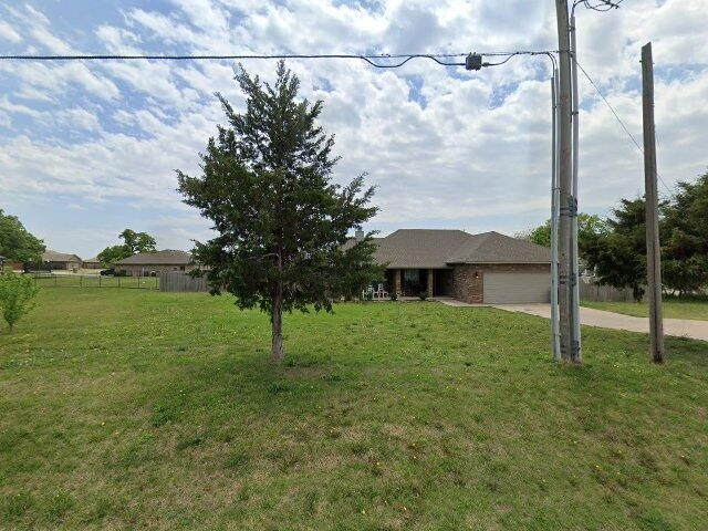 House image located at Edmond, OK 73034