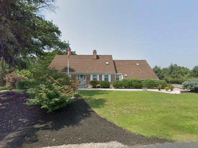 House image located at Hampshire, IL 60140