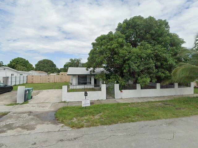 House image located at Opa Locka, FL 33055