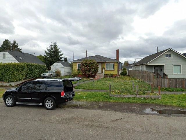 House image located at Tacoma, WA 98404
