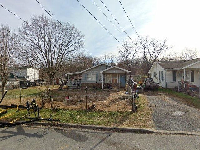 House image located at Johnson City, TN 37601