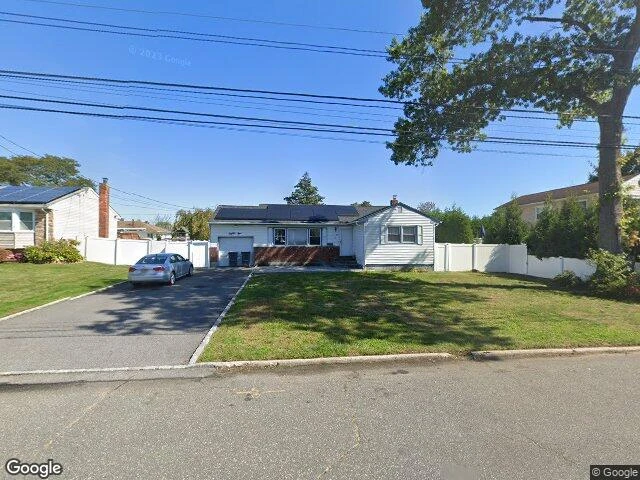 House image located at Deer Park, NY 11729