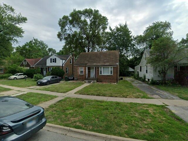 House image located at Dolton, IL 60419
