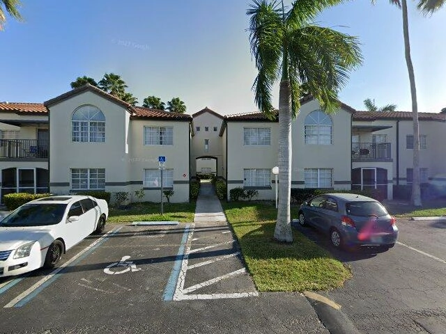 House image located at Fort Myers, FL 33916