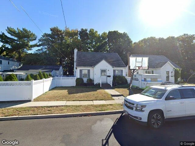 House image located at Franklin Square, NY 11010