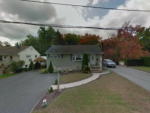 House image located at Bloomingdale, NJ 07403