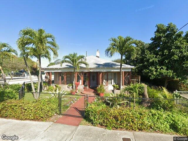 House image located at West Palm Beach, FL 33401