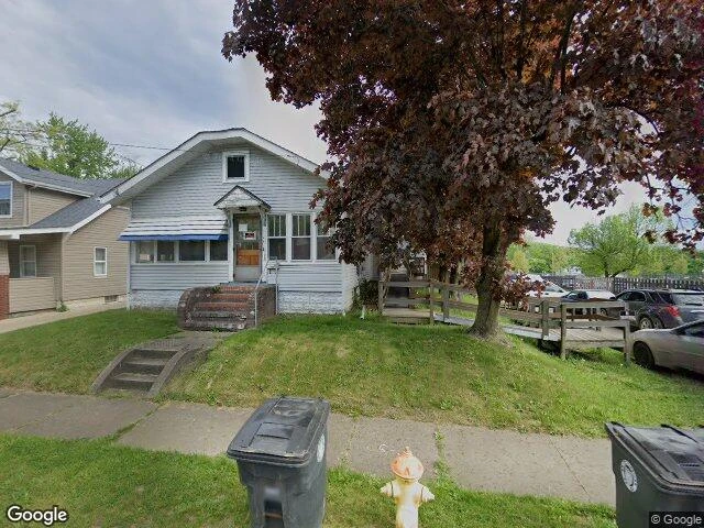 House image located at Akron, OH 44306